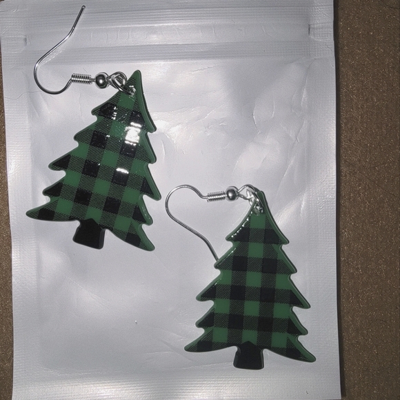 Christmas Tree Earrings - Picture 1 of 1